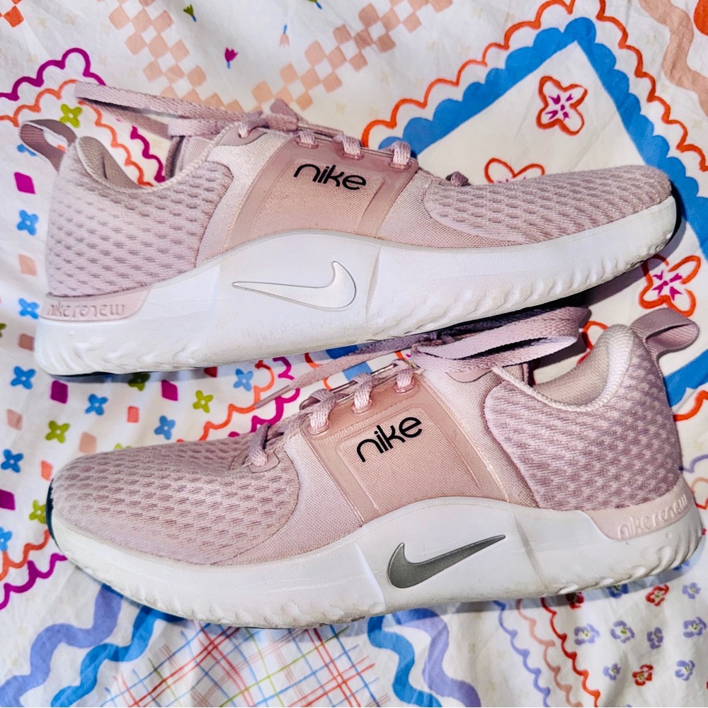 Nike Renew Athletic Shoe Women’s 8.5